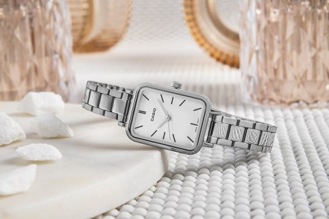 Zegarek Damski CASIO LTP-V009D-7EUDF + BOX Zegarek Damski CASIO LTP-V009D-7EUDF + BOX
