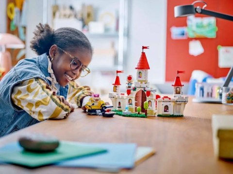 Klocki Super Mario 71435 Roy i bitwa na zamku Peach LEGO