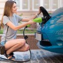 Mobilna ładowarka do samochodu elektrycznego EV z regulacją 2w1 Typ2 | 7kW | 230V | CEE 3 PIN | WiFi | LCD | Przenosna | Wallbo Qoltec