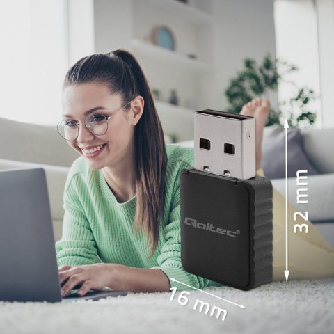 Adapter bezprzewodowy Ultra szybki DUAL mini WiFi 2 x 2dBi Standard AC | 1300Mbps Qoltec Adapter bezprzewodowy Ultra szybki DUAL mini WiFi 2 x 2dBi Standard AC | 1300Mbps Qoltec