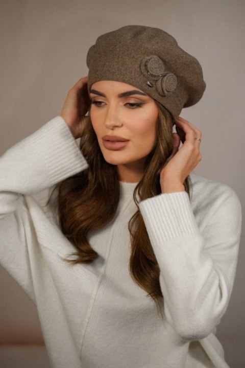 Beret Damski Kolor Jasny Brązowy Zimowy Wełniany Kamea-Bara - Kamea Beret Damski Kolor Jasny Brązowy Zimowy Wełniany Kamea-Bara - Kamea