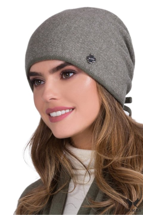 SIMA czapka damska pepitka wełniana kolor khaki - Kamea SIMA czapka damska pepitka wełniana kolor khaki - Kamea