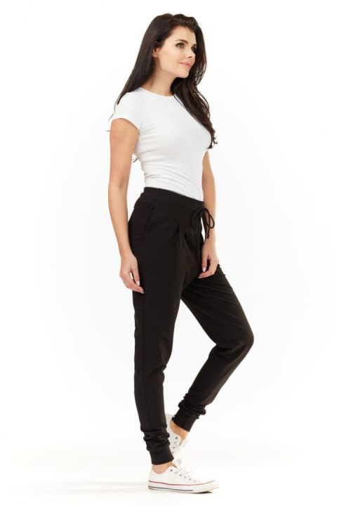 Spodnie Damskie Model M151 Black - Infinite You Spodnie Damskie Model M151 Black - Infinite You