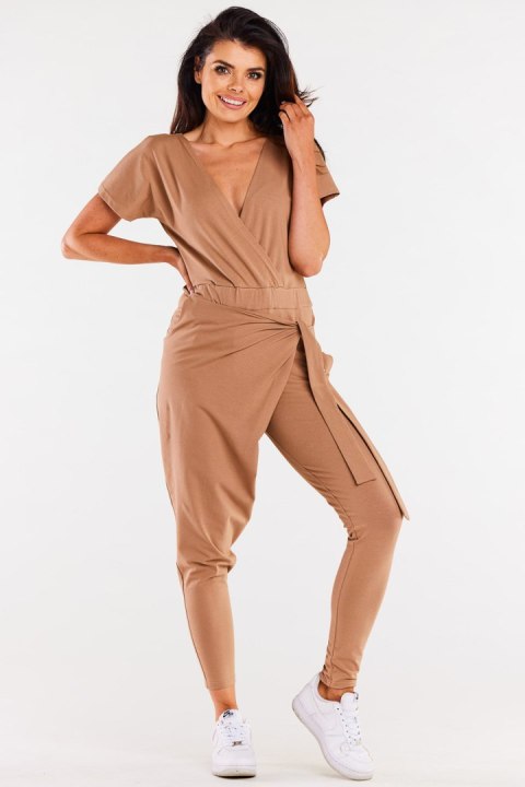 Spodnie Kombinezon Model M298 Beige - Infinite You Spodnie Kombinezon Model M298 Beige - Infinite You
