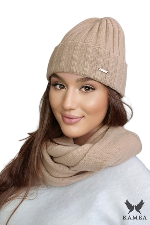 TAHIRA wełniana czapka damska kolor camelowy - Kamea TAHIRA wełniana czapka damska kolor camelowy - Kamea