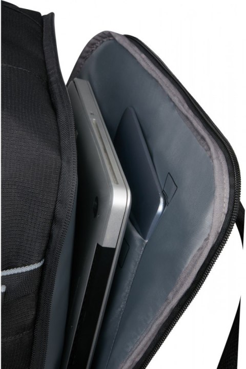 Plecak z kieszenią na laptopa 15.6 cali Take2Cabin M Ryanair czarny AMERICAN TOURISTER