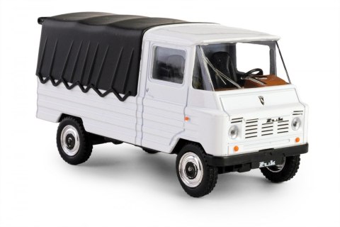 Pojazd PRL Żuk biały
