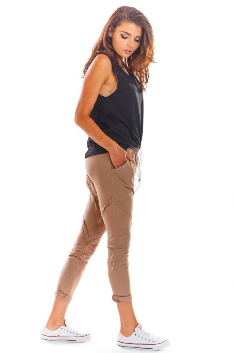 Spodnie Dresowe Model M217 Beige - Infinite You Spodnie Dresowe Model M217 Beige - Infinite You