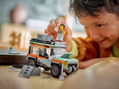Klocki City 60447 Górska ciężarówka terenowa 4x4 LEGO