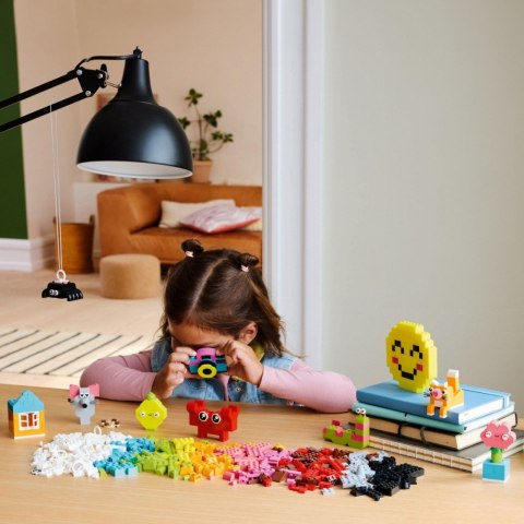 Klocki Classic 11042 Kreatywna skrzynka szczęścia LEGO