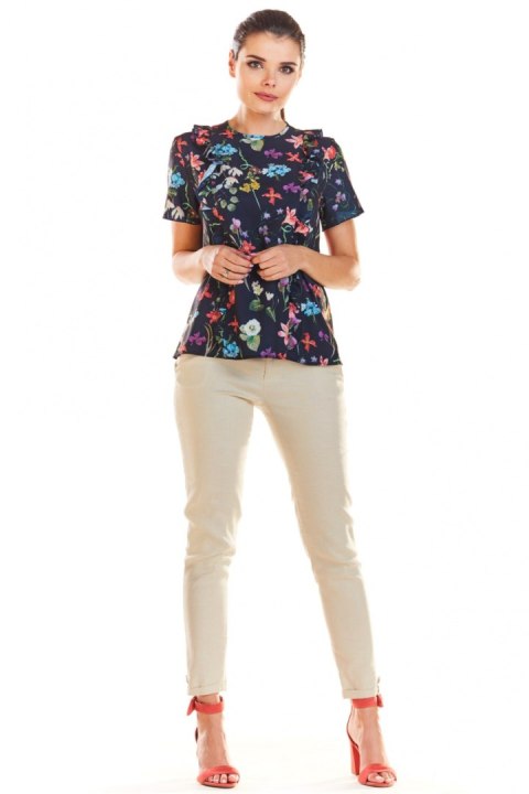 Bluzka Model M198 Flowers Navy - Infinite You Bluzka Model M198 Flowers Navy - Infinite You