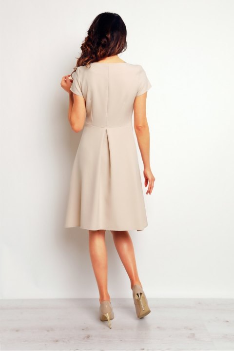 Sukienka Model M086 Beige - Infinite You Sukienka Model M086 Beige - Infinite You