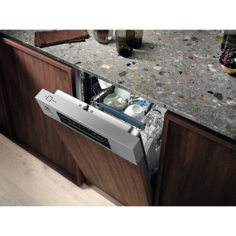 Zmywarka do zabudowy AirDry panel EES42210IX Electrolux
