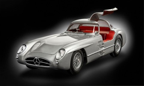 Zestaw upominkowy Mercedes Benz 300 1/24 Revell Zestaw upominkowy Mercedes Benz 300 1/24 Revell