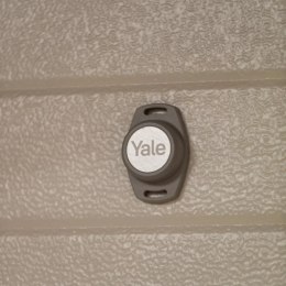 Czujnik pozycji Door Position Sensor dla drzwi garażowych YALE HOME