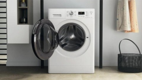 Pralka FFL6238BPL Whirlpool