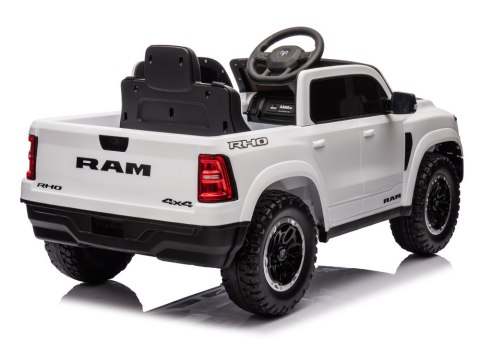 LEAN CARS Auto Na Akumulator ZB618 Dodge Ram Biały LEAN CARS Auto Na Akumulator ZB618 Dodge Ram Biały