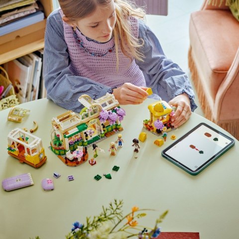 Klocki Friends 42671 Zielona kawiarnia i kwiaciarnia LEGO