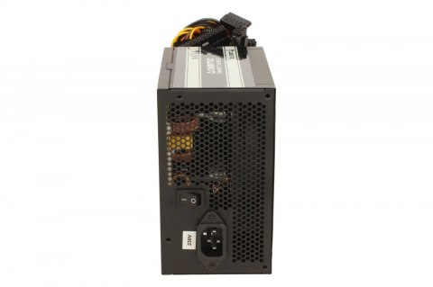 GPS-700A8 700W ATX-12V,12cm, active PFC Chieftec GPS-700A8 700W ATX-12V,12cm, active PFC Chieftec