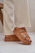 Sandał Klapki Model Aramia 24SD21-7310 Camel - Step in style