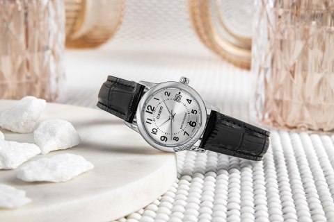 Zegarek Damski CASIO LTP-V002L-7BUDF + BOX Zegarek Damski CASIO LTP-V002L-7BUDF + BOX