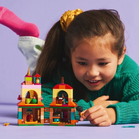 Klocki Disney 43261 Nasze magiczne Encanto - Minidom LEGO