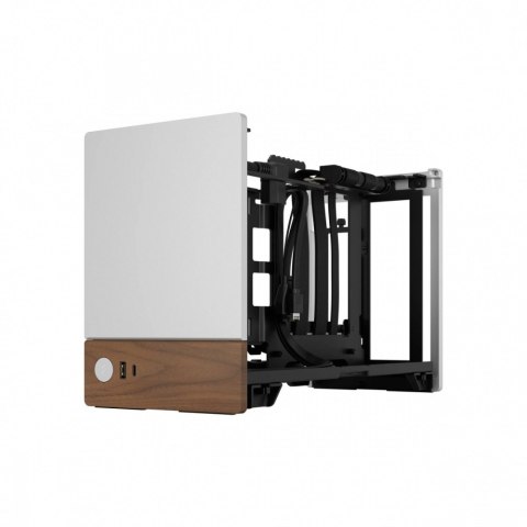 Obudowa Terra Srebrna Fractal Design