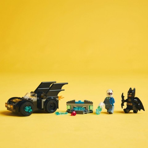 Klocki Super Heroes 76301 Batman i Batmobil kontra Mr. Freeze LEGO