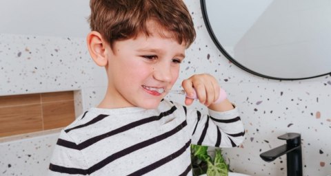 Szczoteczka soniczna Baby KIDO SMILE 1-5 lat różowa ZK3010 Concept