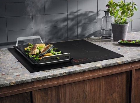 Płyta indukcyjna ELECTROLUX EIS62453IZ SaphirMatt czarny mat