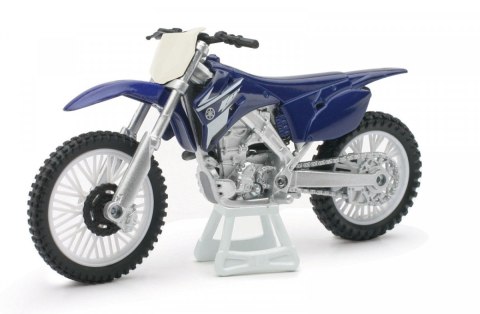 Motocykl Yamaha YZ 450F 1:18