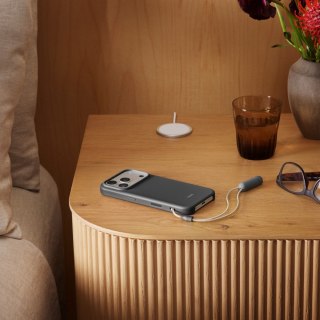 Etui z podpórką Beats Kickstand zgodne z MagSafe i panelem Sterowanie aparatem do iPhonea 17 Pro - szafirowy szary