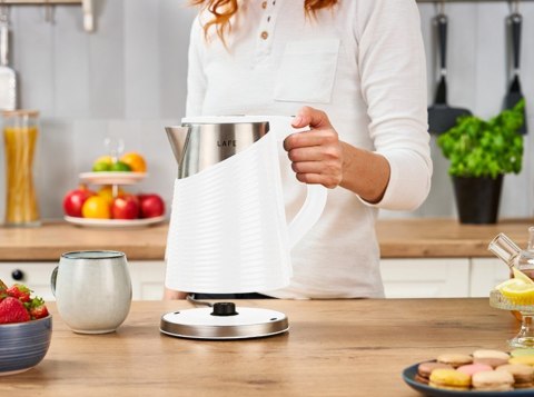 Czajnik elektryczny Elegant White