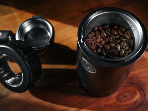 Młynek do kawy GrindMaster