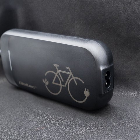 Ładowarka Pro do roweru Bosch 36V | 42V | 2A | Bosch plug | wodoodporna + kabel zasilający