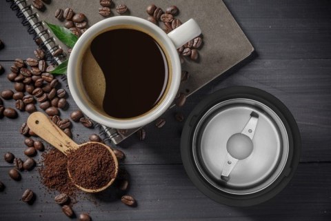 Młynek do kawy czarny KM6001