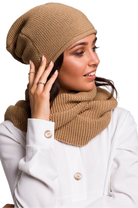 Czapka Damska Model BK044 Carmel - BE Knit Czapka Damska Model BK044 Carmel - BE Knit