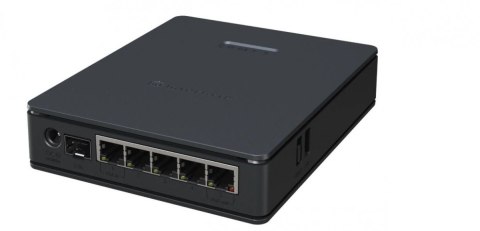 Przełącznik hAP ax S E62iUGS-2axD5axT