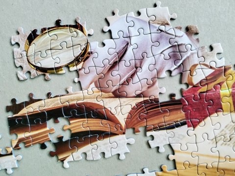 Puzzle 1000 elementów Święty Mikołaj w swoim domu