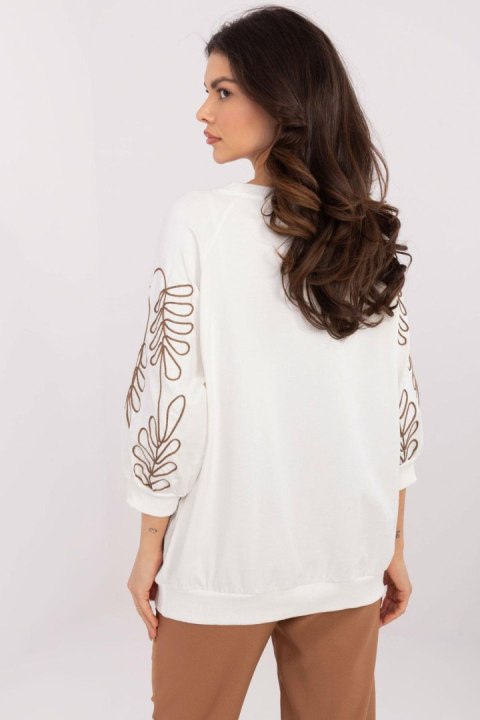 Bluza Damska Model RV-BZ-A367.26 Ecru - Relevance Bluza Damska Model RV-BZ-A367.26 Ecru - Relevance
