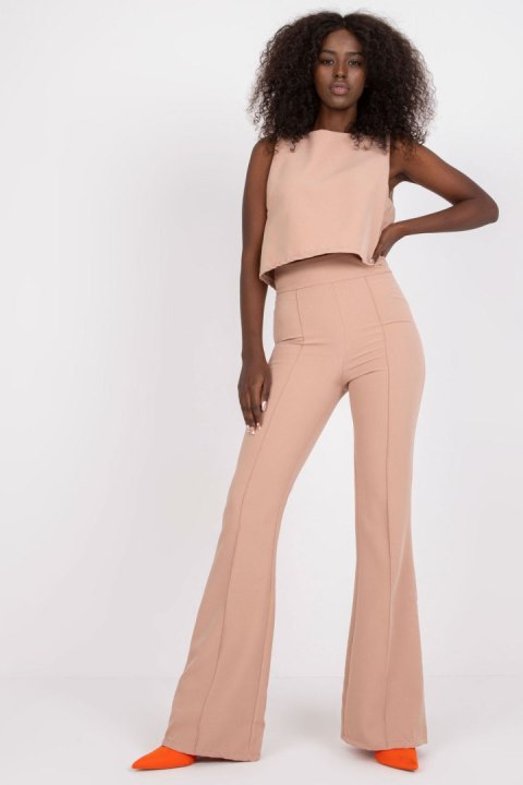 Spodnie Komplet Model DHJ-KMPL-6323.18 Light Pink - Italy Moda Spodnie Komplet Model DHJ-KMPL-6323.18 Light Pink - Italy Moda