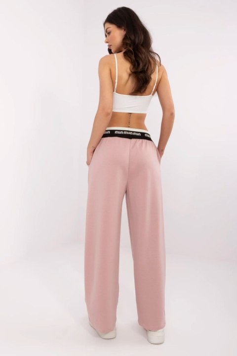 Spodnie Dresowe Model MI-SP-617961.89 Dark Pink - Italy Moda Spodnie Dresowe Model MI-SP-617961.89 Dark Pink - Italy Moda