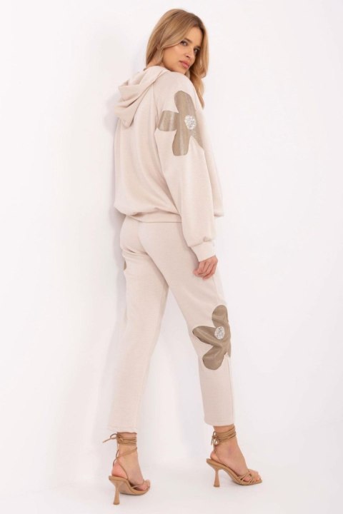 Spodnie Komplet Model MI-KMPL-M6124.61P Beige - Italy Moda Spodnie Komplet Model MI-KMPL-M6124.61P Beige - Italy Moda