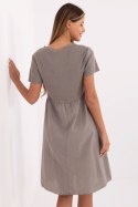 Sukienka Model DHJ-SK-25370.85 Dark Beige - Italy Moda