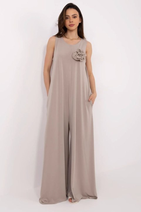 Kombinezon Model DHJ-KO-20812.72 Dark Beige - Italy Moda Kombinezon Model DHJ-KO-20812.72 Dark Beige - Italy Moda