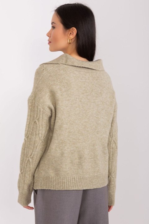 Sweter Damski Model AT-SW-2349-2.27 Khaki - AT Sweter Damski Model AT-SW-2349-2.27 Khaki - AT