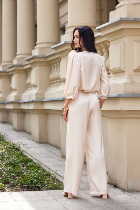 Bluzka Model Giana VAN BLU0178 Vanilia - Roco Fashion Bluzka Model Giana VAN BLU0178 Vanilia - Roco Fashion