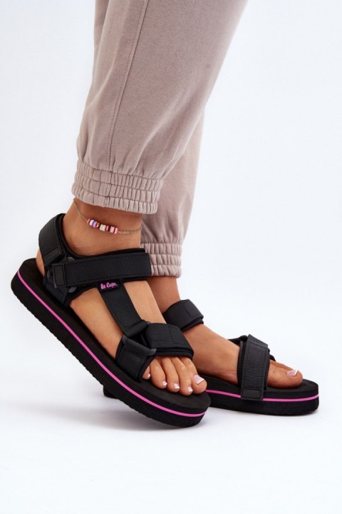 Sandały Model Lee Cooper LCW-24-05-2751L Black - Step in style Sandały Model Lee Cooper LCW-24-05-2751L Black - Step in style