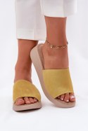 Sandał Klapki Model Panto Fino RR267038 Yellow - Step in style