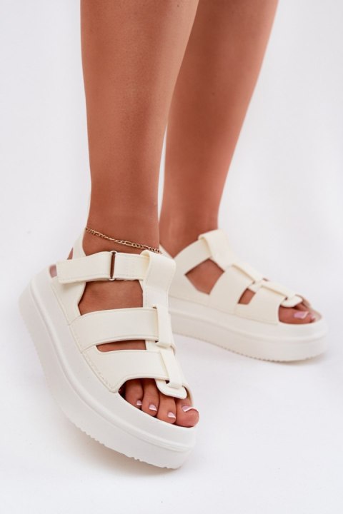 Sandały Model Nitavelia 100-429 White - Step in style Sandały Model Nitavelia 100-429 White - Step in style